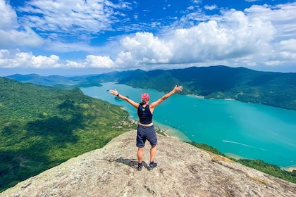 Paraty : Trekking et randonnée au pic Pão de Açucar excursion