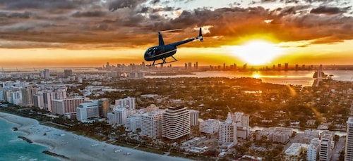 Miami : Excursion privée en hélicoptère au coucher du soleil