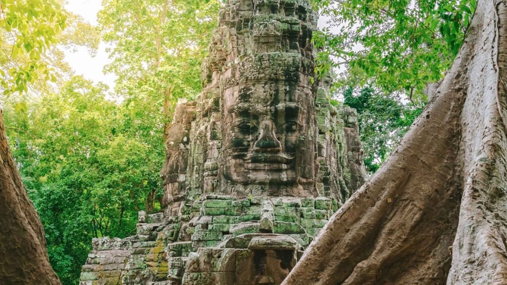 Picture 4 for Activity Siem Reap: Angkor Private 3-Day Jeep Tour