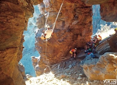 Gran Canaria: viaje en vía ferrata para escalar acantilados en Maspalomas