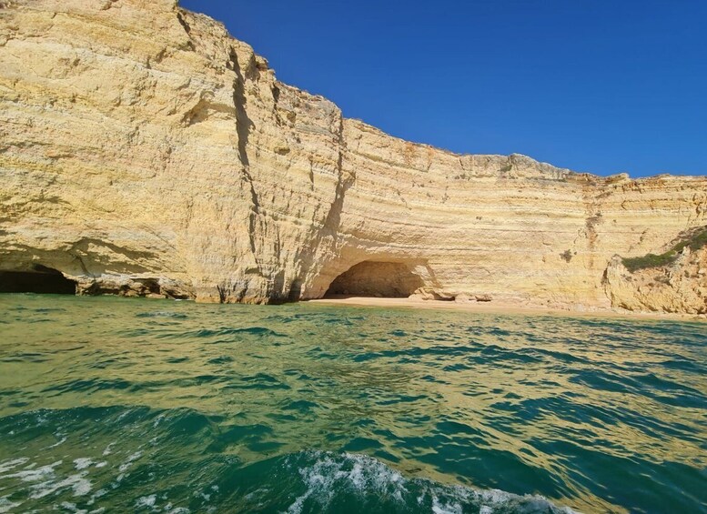 Portimão: Guided Coastal Caves Tour by Boat