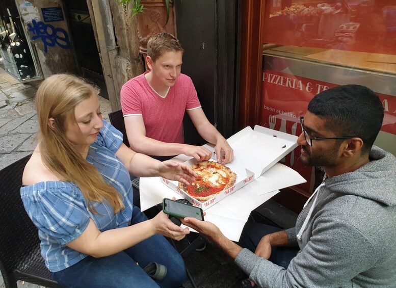 Picture 3 for Activity Naples: Food Tour with Davide