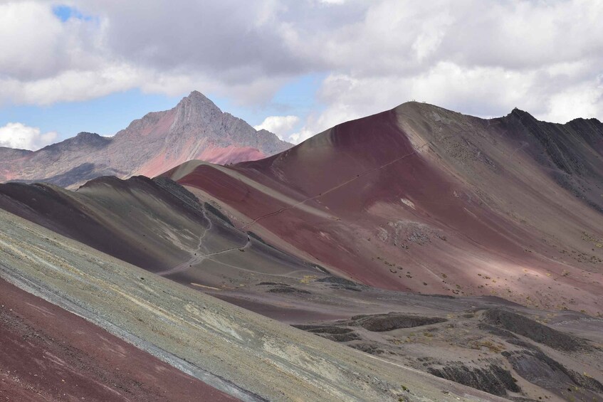 Picture 4 for Activity Cusco : Rainbow Mountain Tours Full day Trek with meals