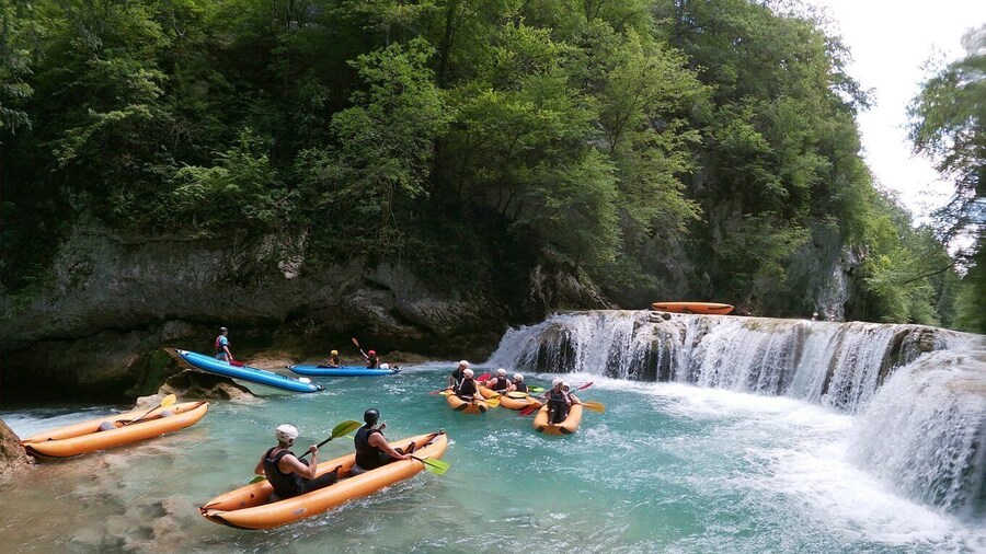 Mrežnica: River and Waterfalls Kayaking