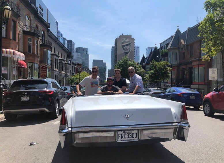 Picture 19 for Activity Montréal: Guided Tour in Vintage Convertible Cadillac