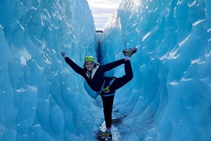 RVK : Randonnée glaciaire avec photos, cascades de la côte sud et plage noi...