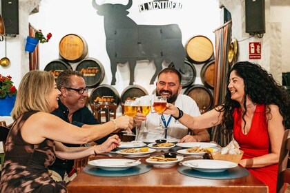 TOUR DE TAPAS PREMIUM: Tapas, Paella y Bodega