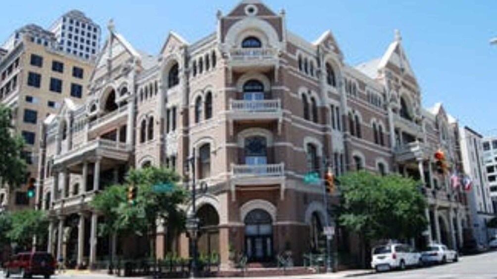 Picture 4 for Activity Austin: City and Hill Country Non-Stop Tour in a Mercedes