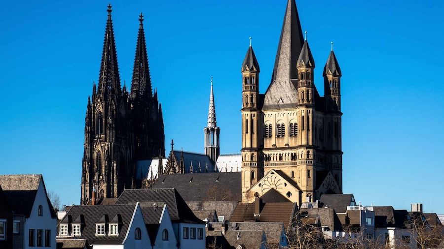 Cologne: Old Town Highlights Walking Tour