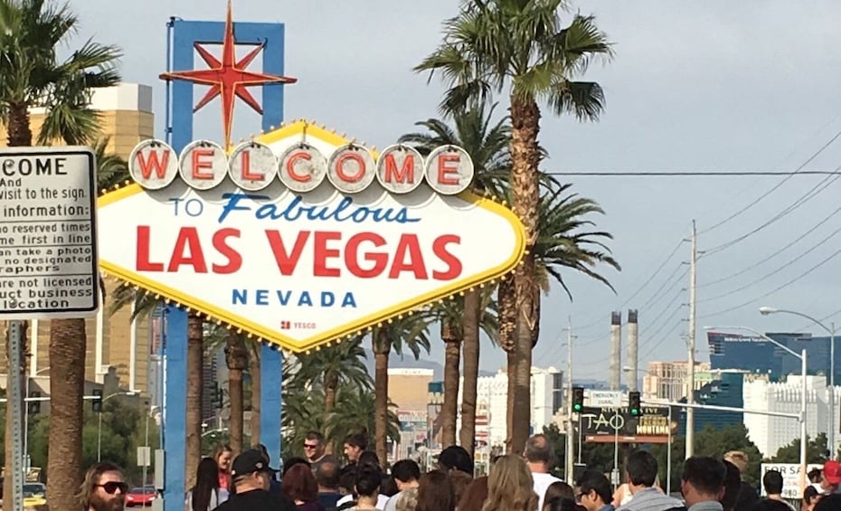 Picture 8 for Activity Las Vegas: Mojave Desert, 7 Magic Mountains, Vegas Sign Tour