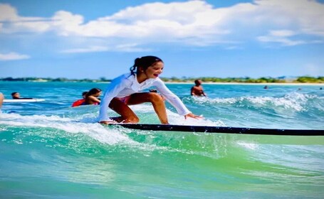 Carolina: lección de surf para principiantes y alquiler prolongado de tabla...