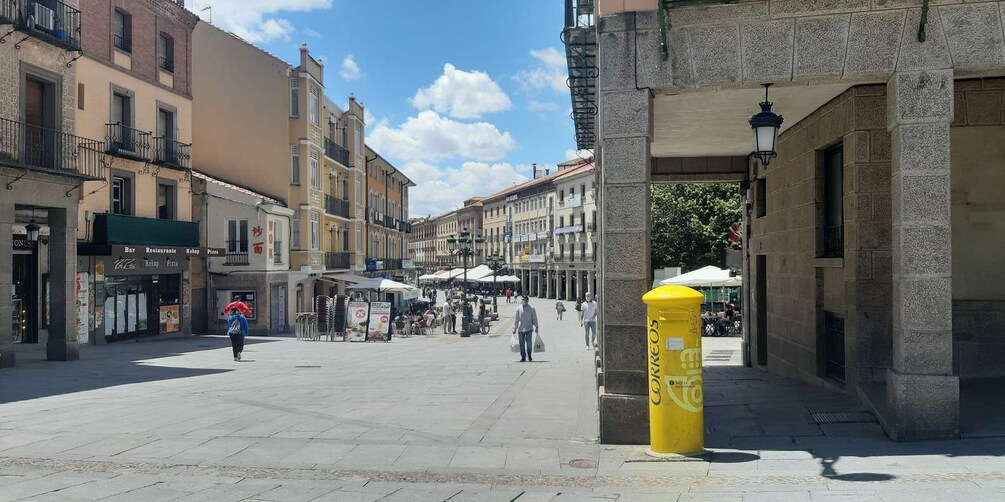 Picture 1 for Activity Segovia: Guided Walking Tour with Cathedral & Alcázar Entry