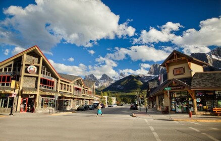 Canmore: City centre Sightseeing Smartphone Audio Walking Tour