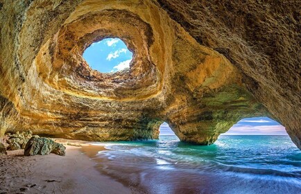 Lagos : Croisière panoramique vers les grottes de Benagil et de Carvoeiro