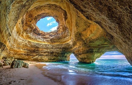 Lagos: crucero panorámico a las cuevas de Benagil y Carvoeiro