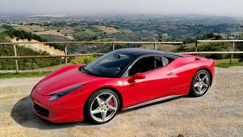 Maranello: Testkørsel af Ferrari 458
