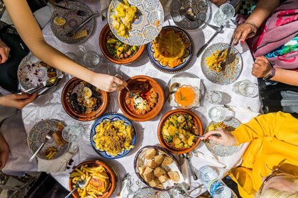 Rabat: Local Food Discovery Guided Walking Tour