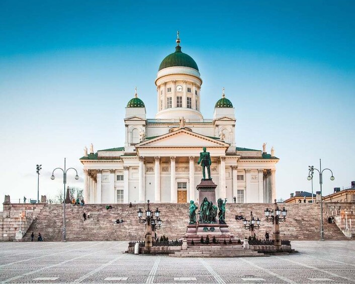 Picture 4 for Activity Helsinki: City Highlights and Suomenlinna Eco-Friendly Tour