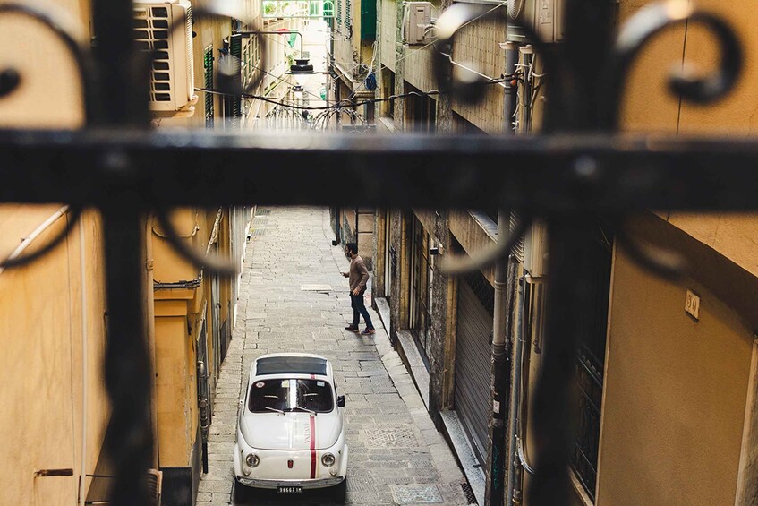 Picture 2 for Activity Genoa: Secret Corners Photography Tour and Traditional Snack