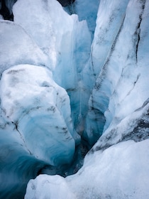 Reykjavík: Iconic Glacier Hike, South Coast & Waterfalls