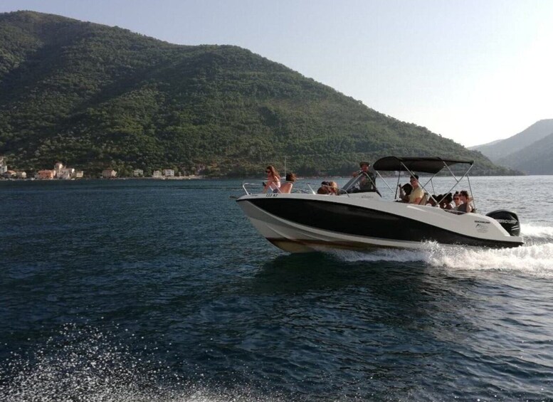 Kotor: Blue Cave, Žanjic Beach Speedboat Tour