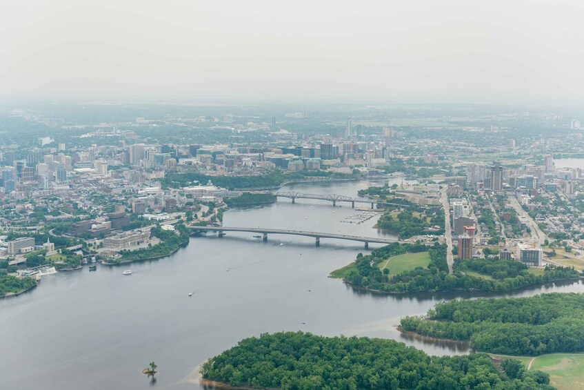 Picture 9 for Activity Ottawa: Scenic Helicopter Flight