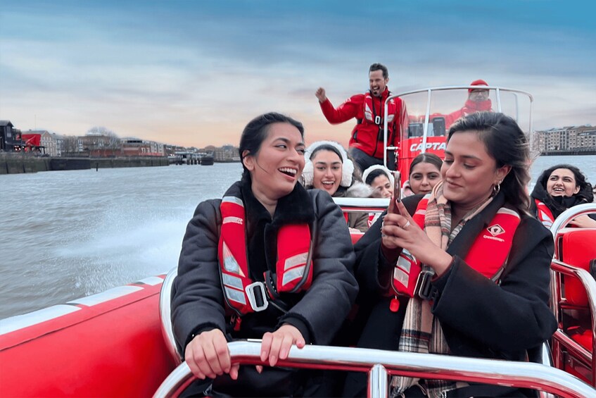 Picture 2 for Activity London: Thames Sunset Speedboat Experience with Drink