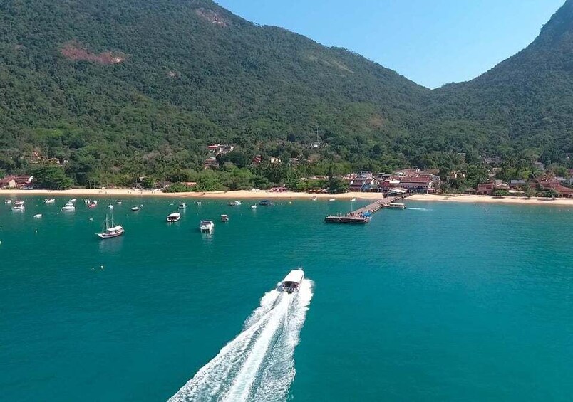 Rio de Janeiro: Shared Transfer to Vila Abrão (Ilha Grande)