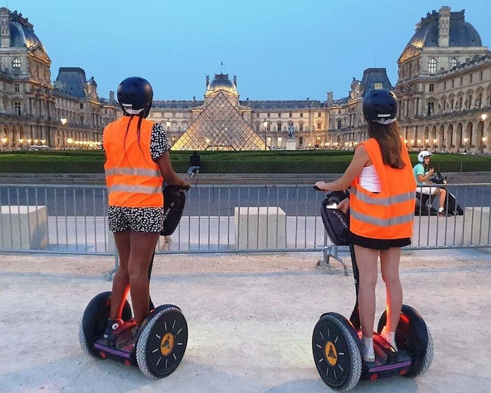 Picture 3 for Activity Paris: Guided Segway Tour Paris by Night