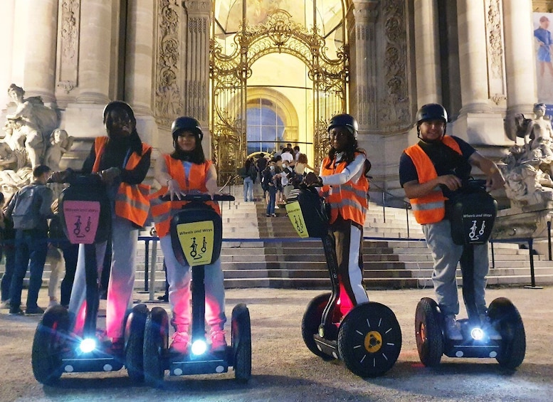 Picture 2 for Activity Paris: Guided Segway Tour Paris by Night