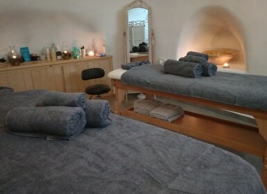Santorini: Aromatherapy Couples Massage