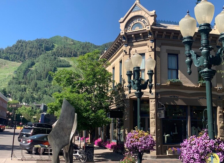 Aspen: City Highlights Walking Tour