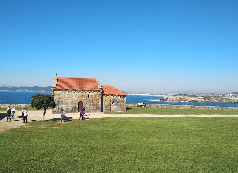 Picture 6 for Activity From Santiago: Rías Baixas Galicia Seafood & Wine Day Tour