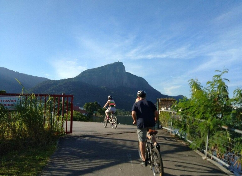 Picture 13 for Activity Rio Bike Tour – Discover the Beaches and Lagoon