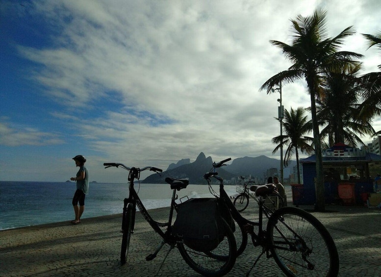 Picture 5 for Activity Rio Bike Tour – Discover the Beaches and Lagoon
