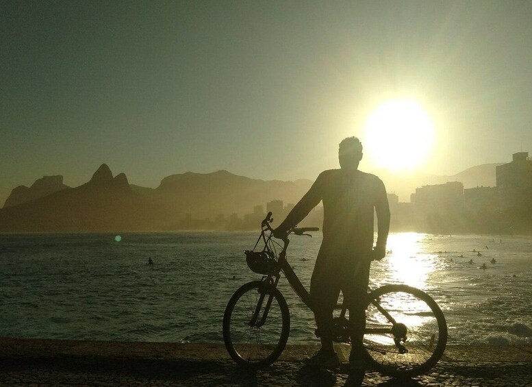 Picture 10 for Activity Rio Bike Tour – Discover the Beaches and Lagoon