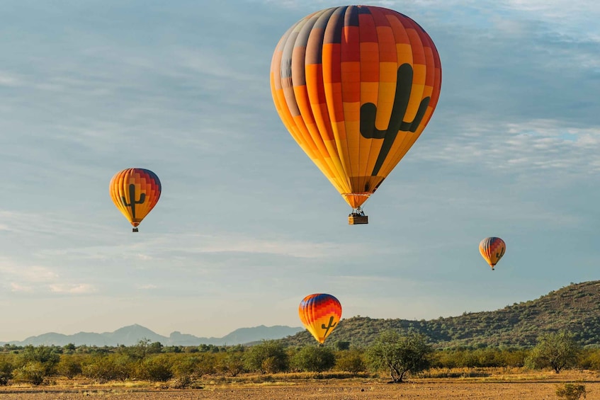 Tucson: Hot Air Balloon Ride with Champagne and Breakfast