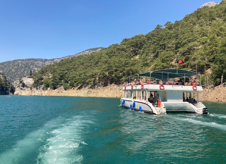 Alanya: Green Canyon Boat Trip With Lunch and Drinks