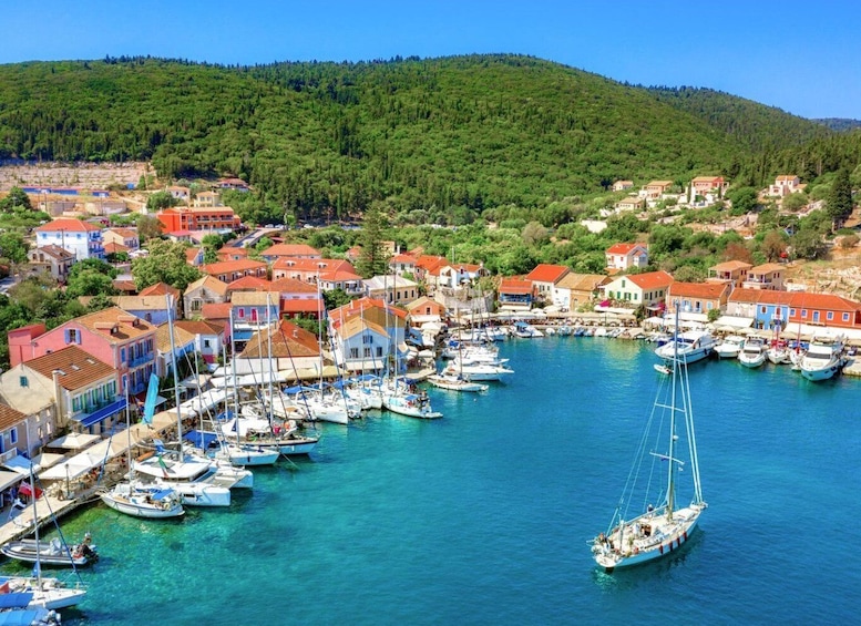 Kefalonia: Island Sightseeing Bus Tour with Hotel Transfer