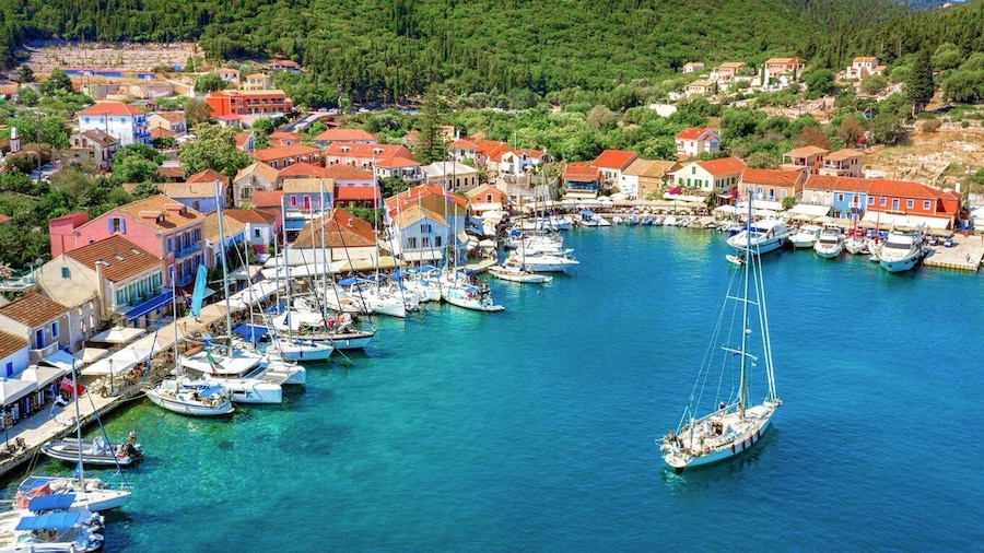 Kefalonia: Island Sightseeing Bus Tour with Hotel Transfer