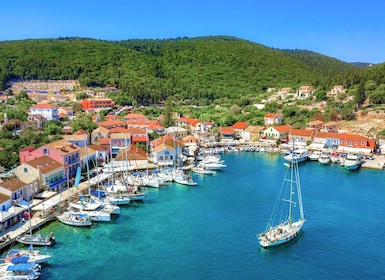 Kefalonia: Island Sightseeing Bus Tour with Hotel Transfer