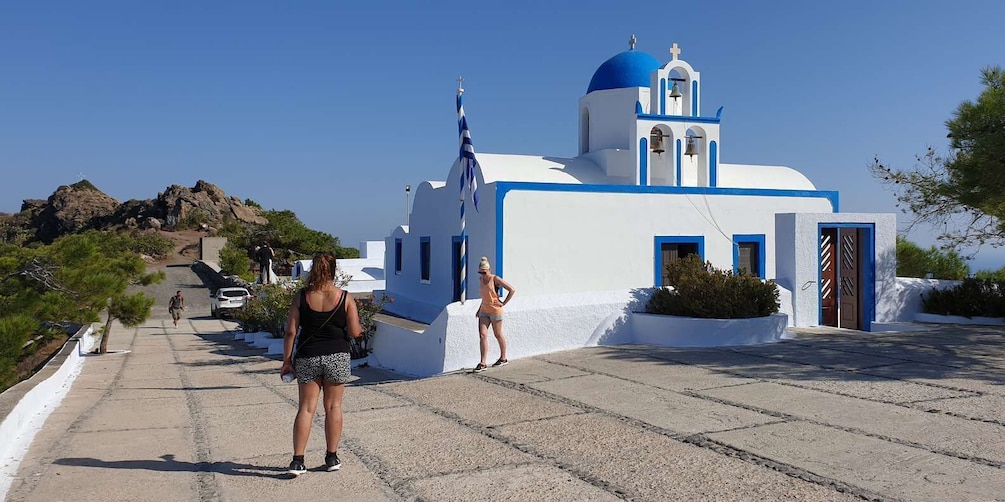 Picture 5 for Activity Santorini: 4hr Small Group Caldera Hike from Fira to Oia