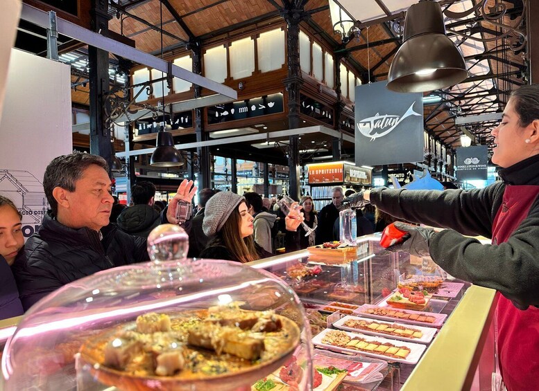 Picture 8 for Activity Bluefin Tuna tasting in the most Prestigious Market of Spain