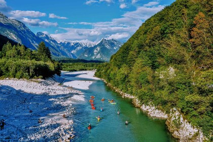 Soča Fluss: Kajakfahren für alle Niveaus