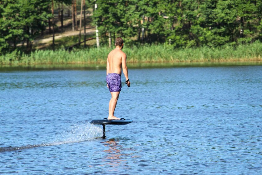 Picture 2 for Activity Prenzlau: Electric Surfing on the Lake