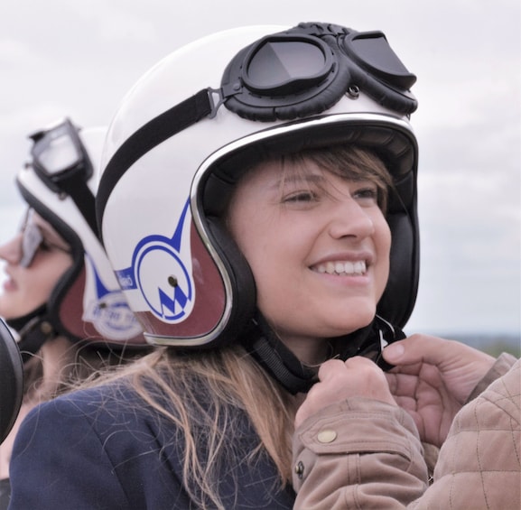 Picture 4 for Activity Meursault: Tour of the Vineyards on Motorbike with Sidecar