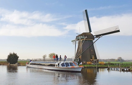 Leiden: Windmill and Countryside Cruise near Keukenhof