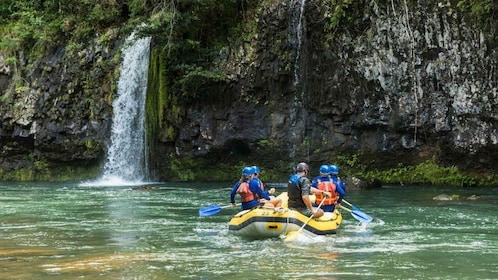 Tully River Rafting: Guided Rafting Trip with Dinner