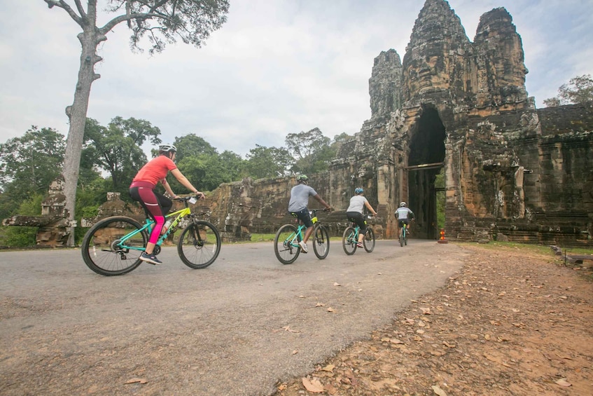 Picture 6 for Activity Angkor Wat: Guided Sunrise Bike Tour w/ Breakfast and Lunch