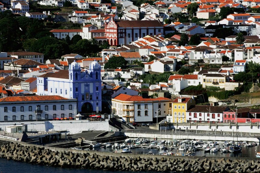 Picture 2 for Activity Angra do Heroísmo: Walking Tour with Local Pasty and Coffee